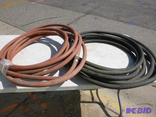 lot 50 image: 2 Garden Hoses...