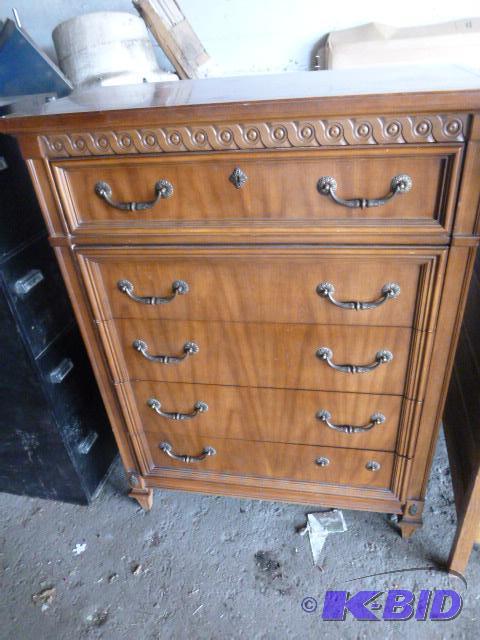 lot 56 image: Vintage Dresser 51" X 38" X 19"...