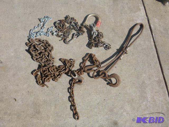 lot 71 image: Miscellaneous Chains...