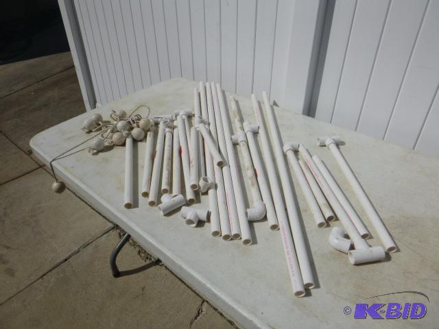lot 98 image: Lawn Ladder Game...