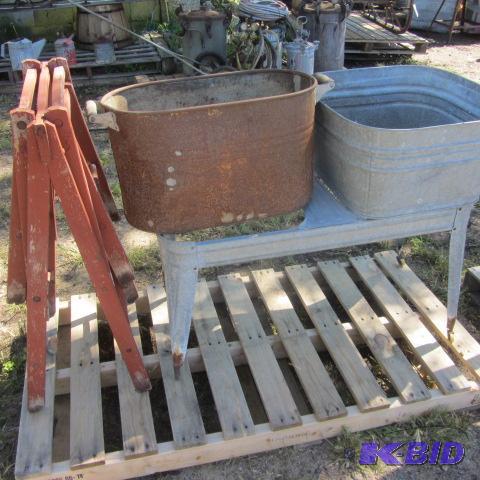 Wash Tub, Stands