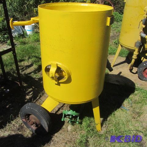 Clemco Sandblast Tank