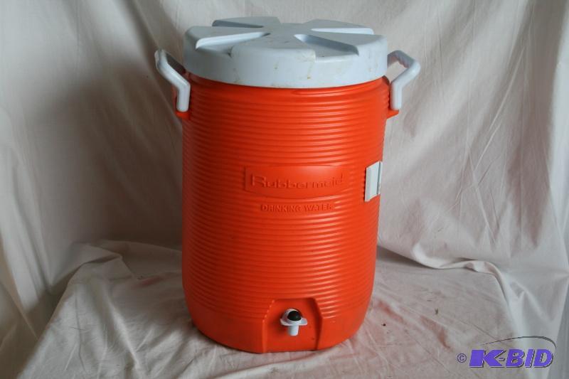 Rubbermaid water cooler...
