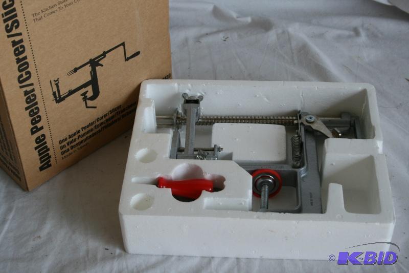 Pampered Chef, apple peeler, corer, slicer...