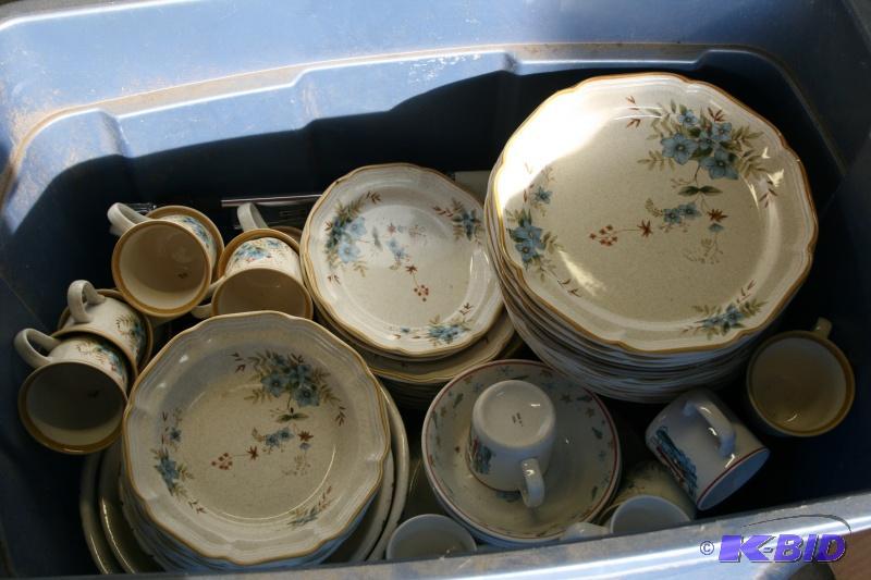 Misc. dishes set, plates, bowls, mugs...