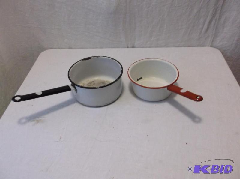 lot 31 image: Enamel pots both appear in good displayable c...