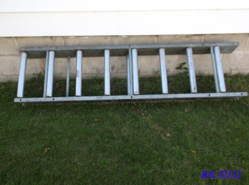 lot 61 image: Section of roller conveyor measuring 18 18&q...