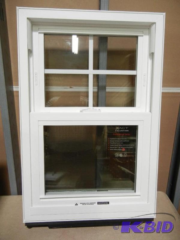 lot 52 image: 20 x 30 Frame Vinyl Window