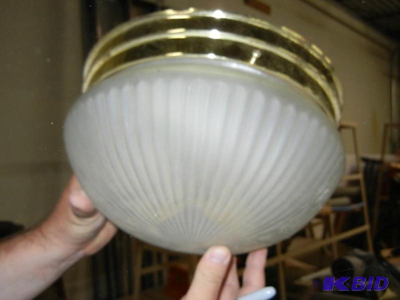 lot 79 image: Light Fixture
