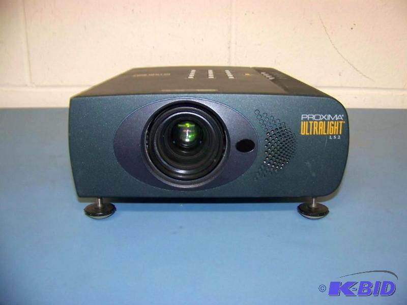 lot 58 image: Proxima, UltraLight, LCD, Projector