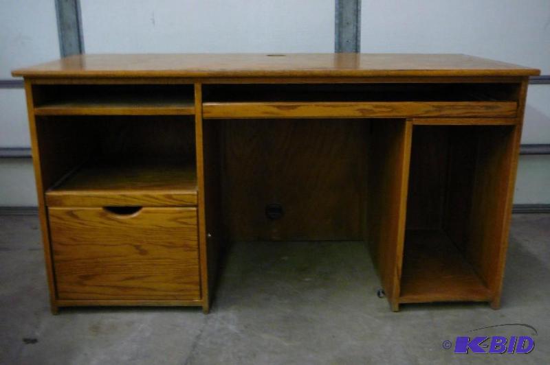 Wooden computer desk 1 file drawer 26&quotD ...