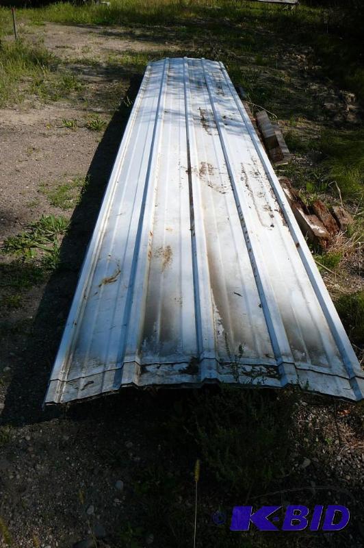 White and brown steel siding&nbsp 4 - pieces...