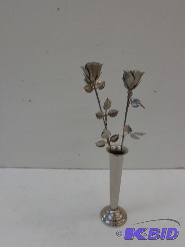 lot 152 image: Metal Flower Decor in Vase Made by Mann Inc...