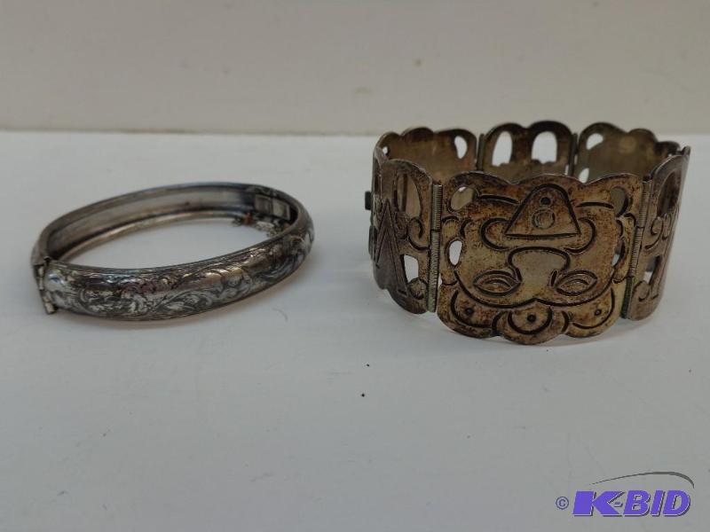 lot 18 image: 2 Small Silver Bracelets Silver Bracelet Mech...
