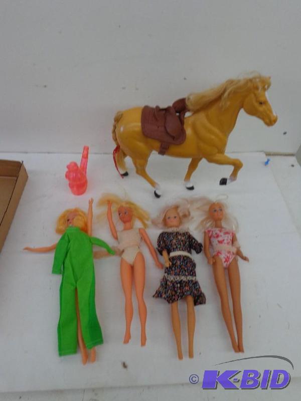 lot 183 image: Old Barbie Type Dolls and Pony FigurineDoll ...