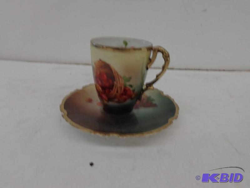 lot 205 image: Royal Munich Cup and Saucer 5&quot Diam&nbsp...