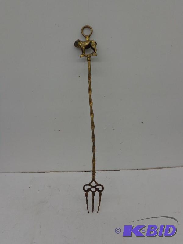 lot 217 image: Twisted Metal Fork wBulldog&nbsp 21&quot L...