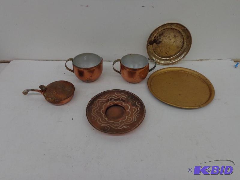 lot 224 image: Various Copper Items 1 Copper Hot Plate 1 Cop...