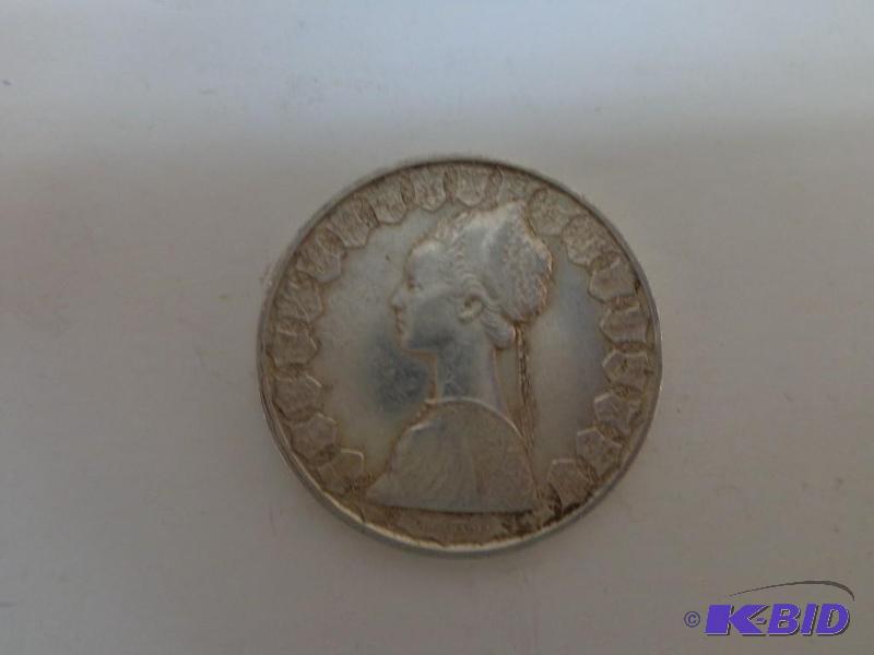 lot 46 image: 1960 Italian&nbspLira 500 Italian Lira 11 Gr...