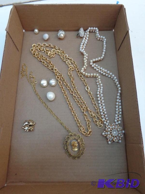 lot 69 image: Pendent Necklace, Couple Of Clip on Ear Rings...