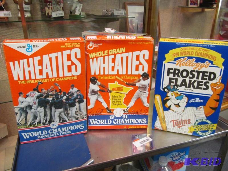 Lot of 3 Minnesota Twins Baseball Chanmpionship Wheaties & Frosted Flakes Boxes