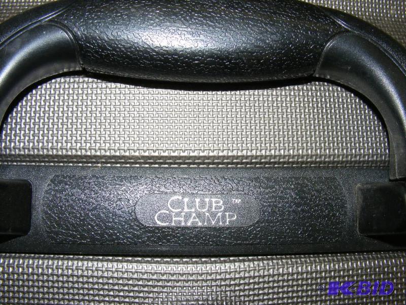 Club Champ Golf Club Carrier, hard case. has ...