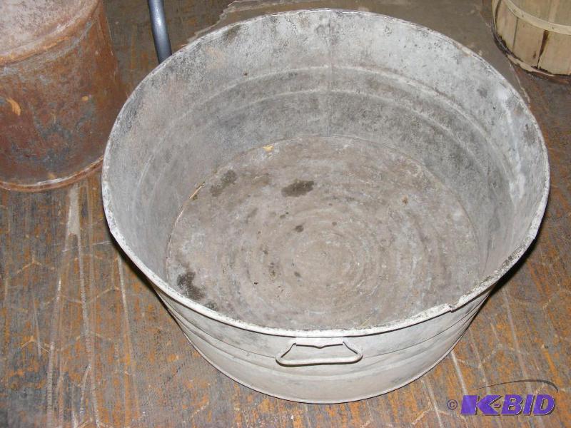Old Round Laundry Tub...