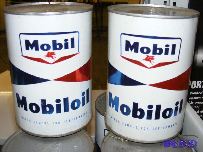 6 Mobile oil Cans, 10W SAE...