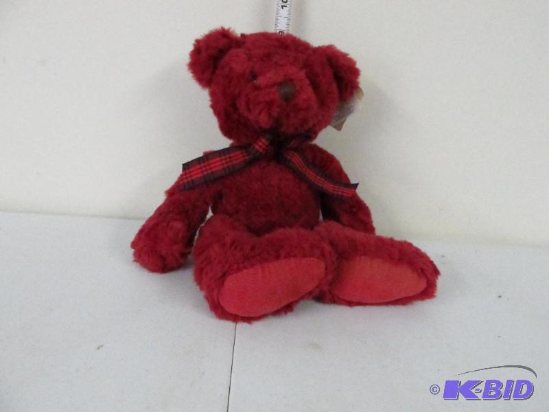 lot 39 image: Russ, Cranberry Bear - Collectible - Bears from the Past