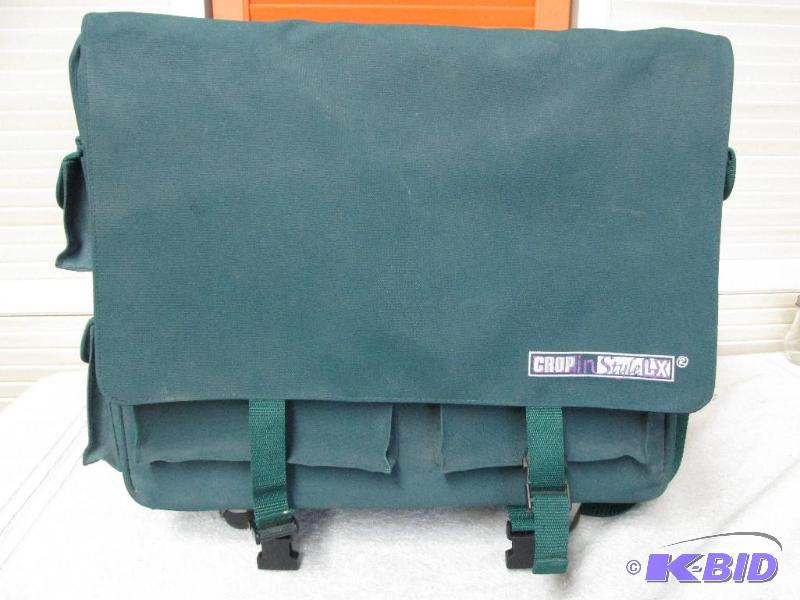 lot 69 image: A Scrapbookers Dream - CROPinStyleLX Luggage