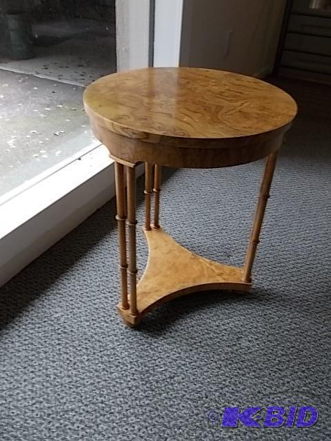 16&quot Round Wood Accent Table...