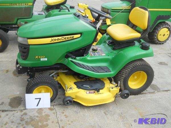2011 John Deere X320