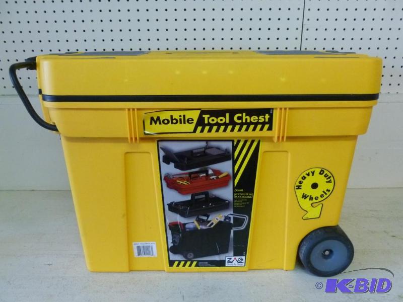 Zag heavy gage plastic mobile tool chest, goo...