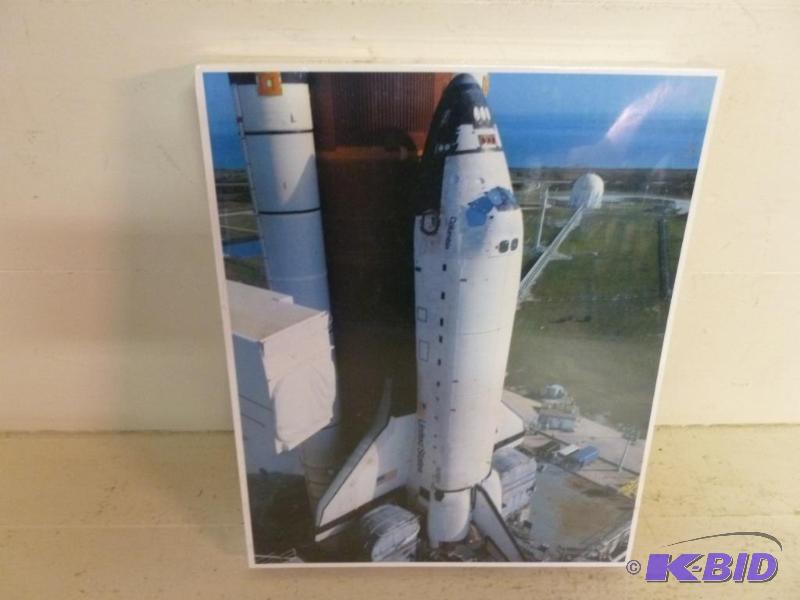 Large lot of Space Shuttle Columbia pictures ...