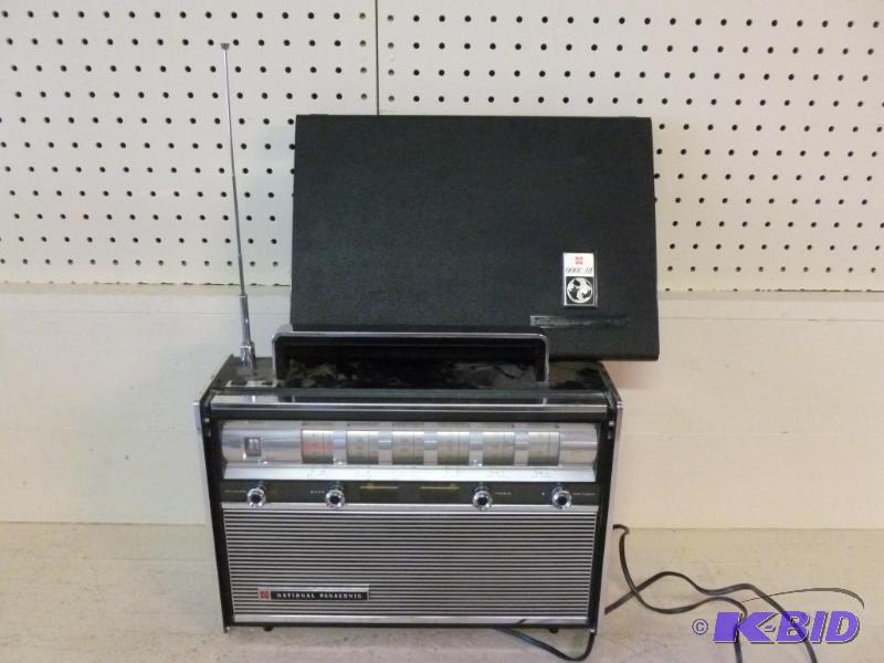 Vintage National Panasonic AMFM 6-Band Trans...