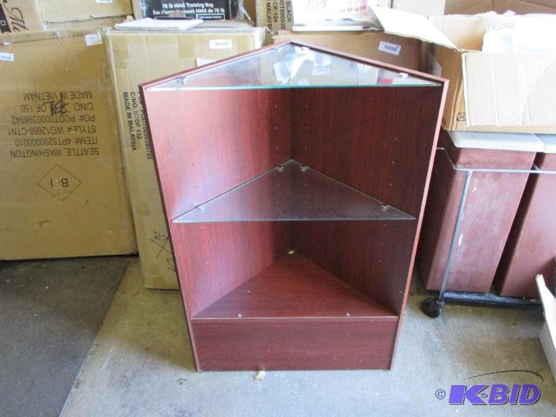 Corner shelf unit...