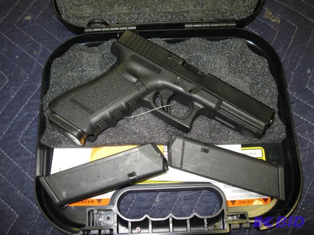 Glock G22 Gen 3 semi-auto pistol