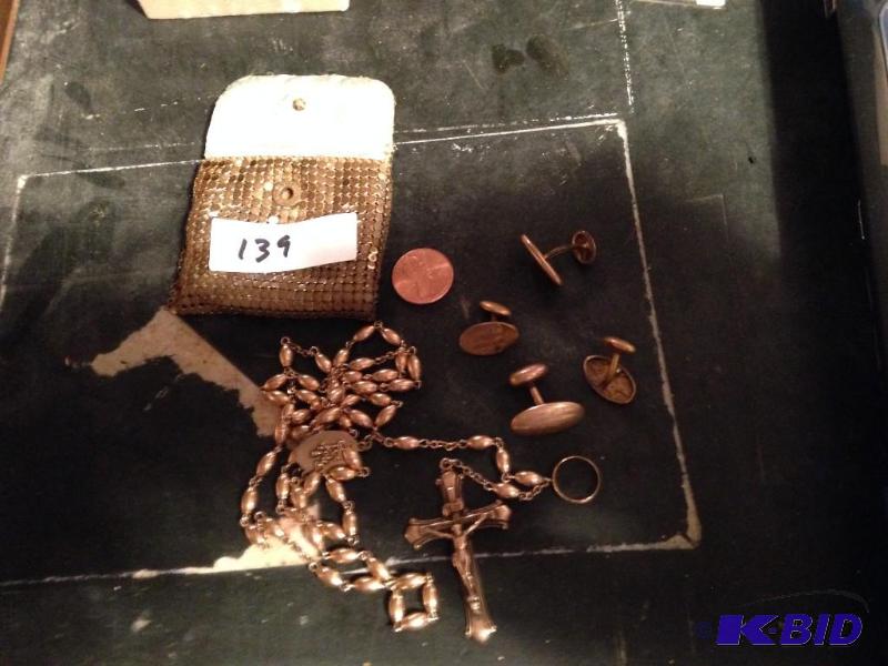 lot 139 image: Gold Filled Necklace, baby ring  and 2 sets of cuff links.  Very pretty Necklace