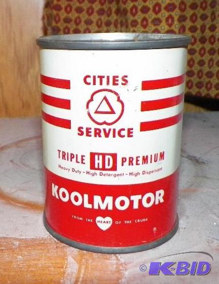 lot 33 image: 3 inch Kool Motor Oil Can Bank