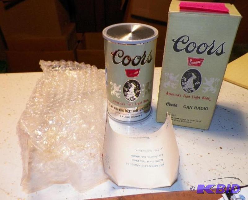lot 44 image: 1970s Coors Beer Can Radio