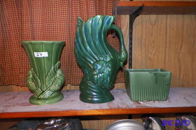 lot 64 image: 3 Large Planters