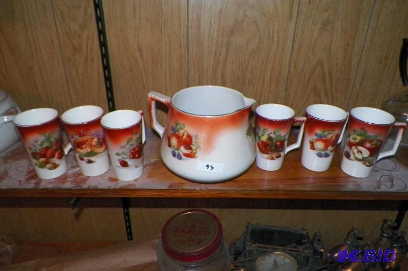 lot 93 image: Dresden CocoaCider Set