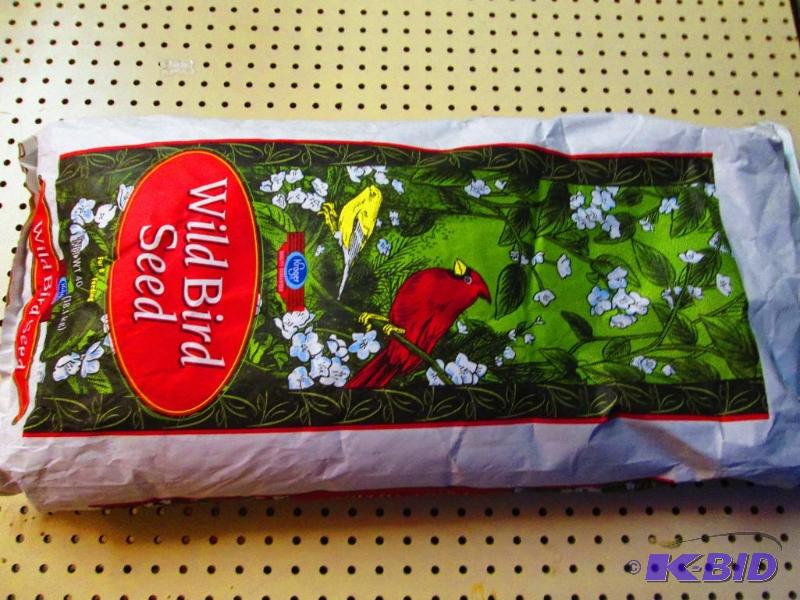 40 Pound bag of wild bird seed dated Nov 2015...