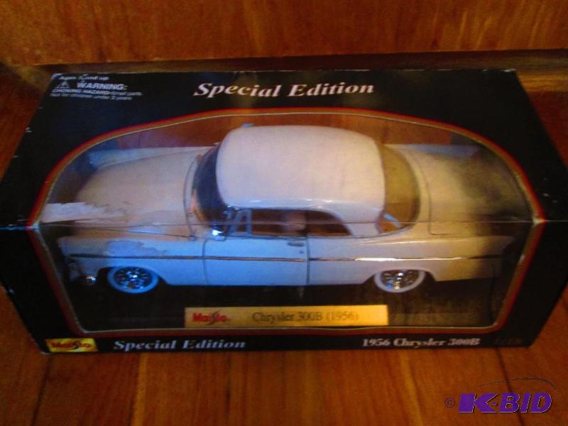 Special Edition Maisto Chrysler 300B 1956 11...