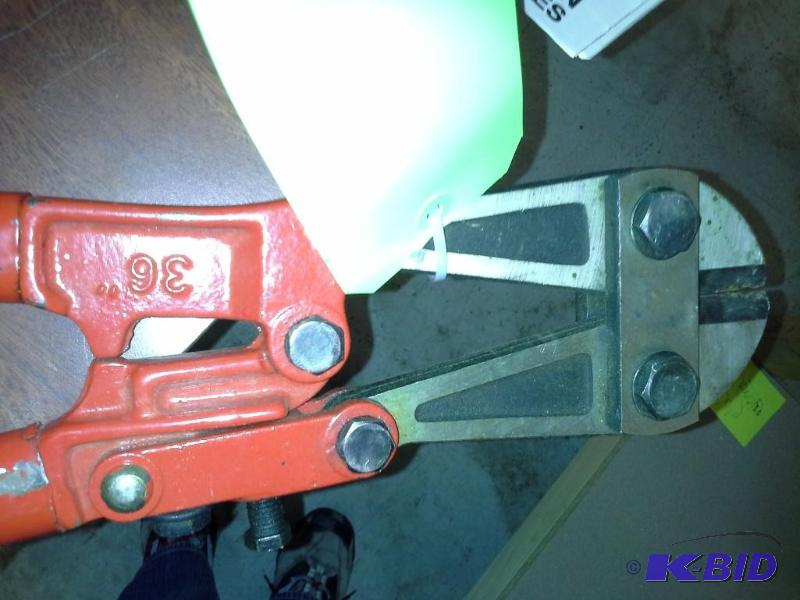 36 Bolt Cutter