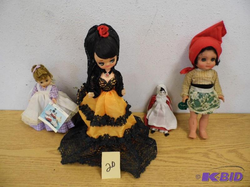 4 Piece Vintage Dolls