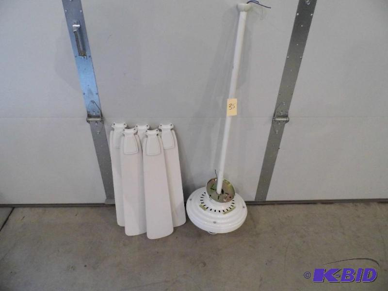 5 Blade White Celing Fan
