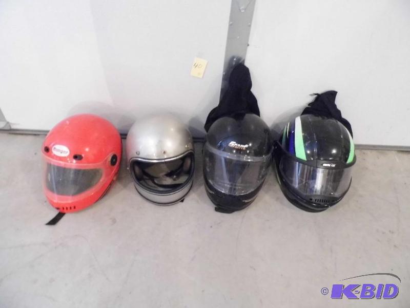 4 Helmets