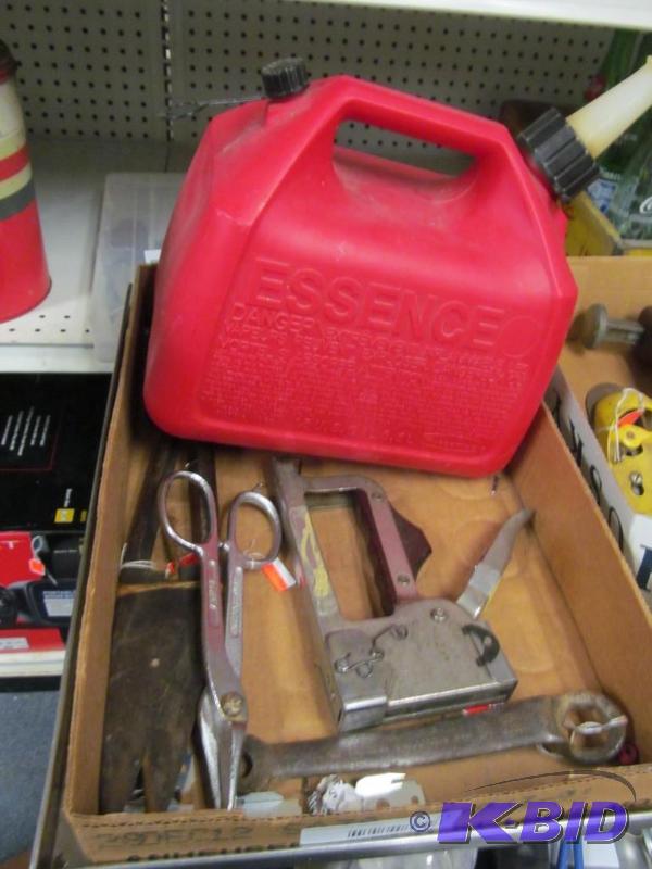 lot 21 image: Lot of Vintage tools and gas can