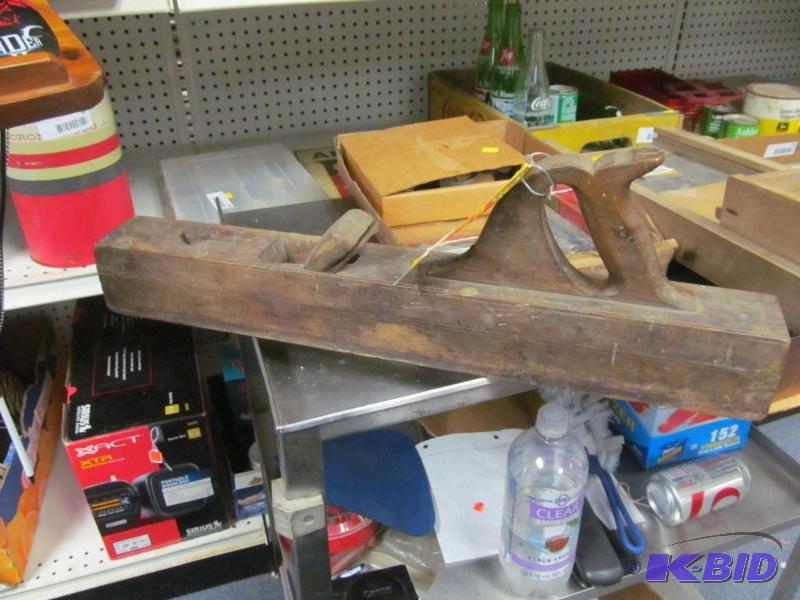 lot 23 image: Vintage large wooden hand plane